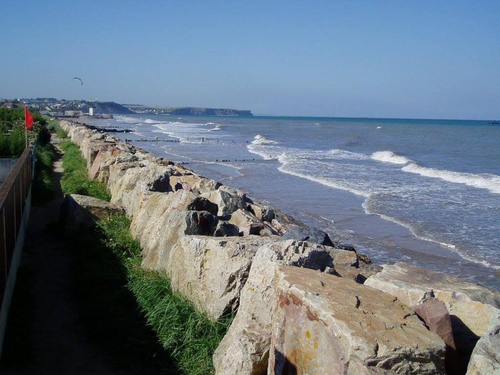 La Fromagerie Maison Lumineuse Et Spacieuse Beau Sejour 5 Ch Grand Jardin Clos 5Mn A Pied Commerces 10 Mn Plage Omaha Beach Proche Plages Du Debarquement Trevieres Dış mekan fotoğraf